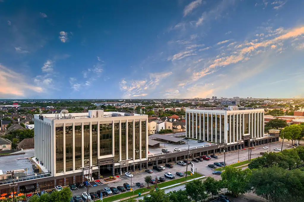 53 West by Yellow Crown Construction