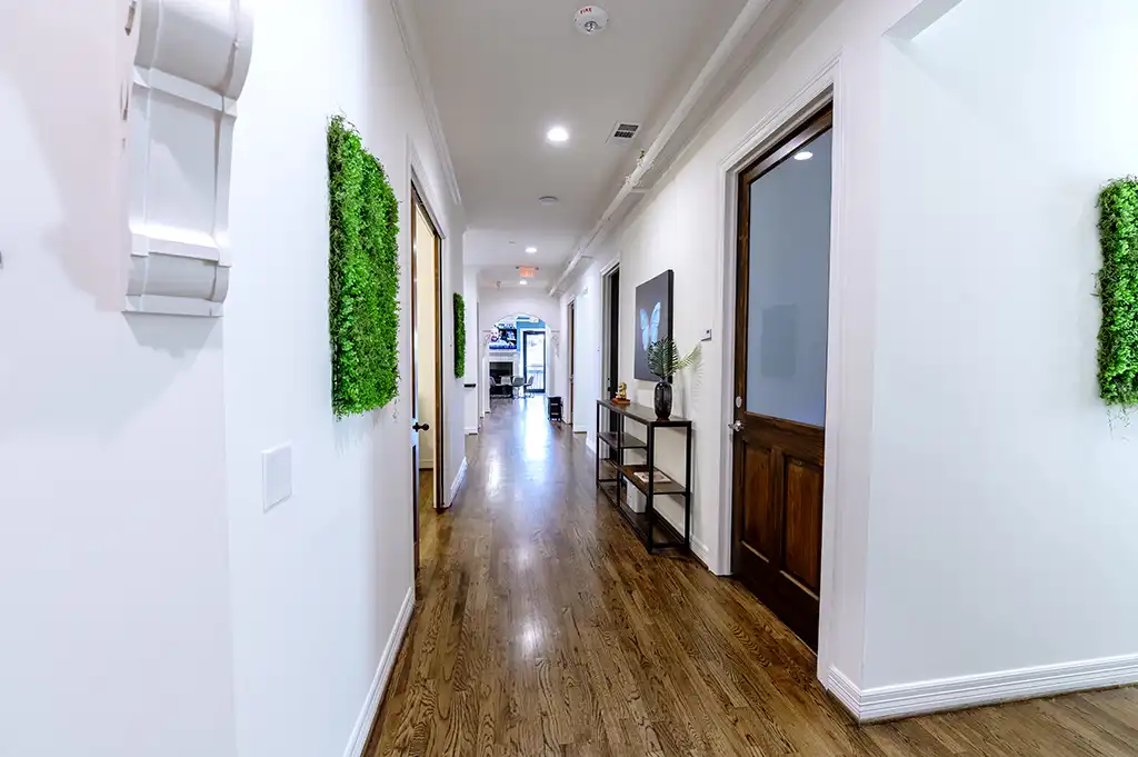 Heights Mansion by Yellow Crown Construction