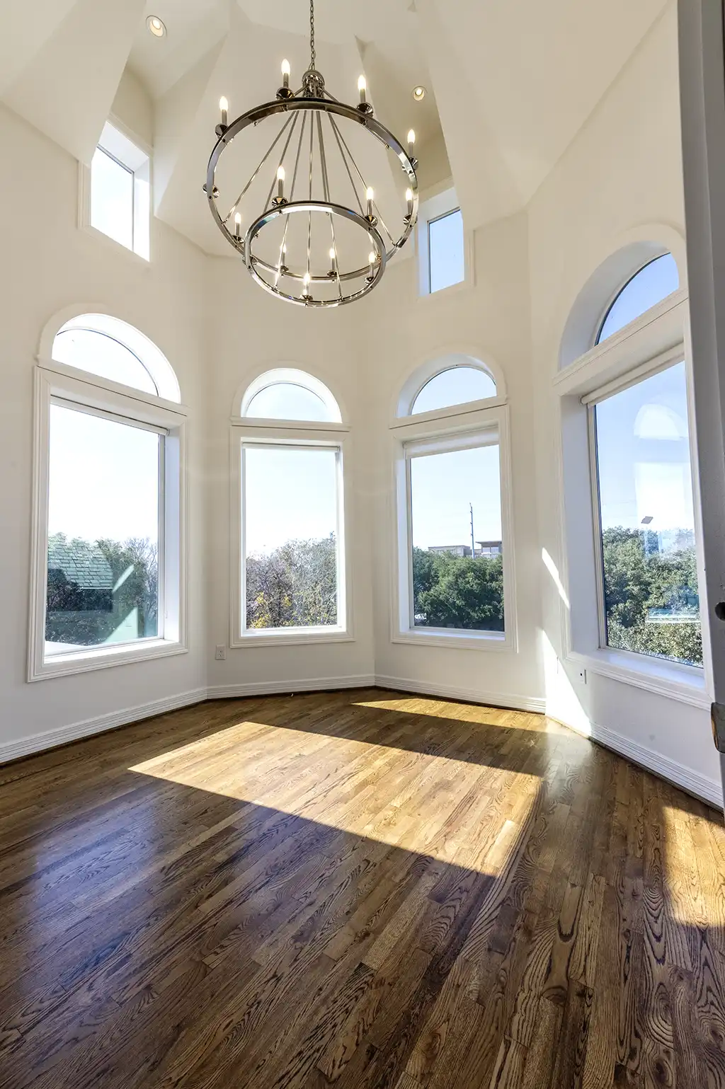 Heights Mansion by Yellow Crown Construction