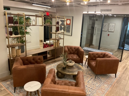 1500 Waugh by Yellow Crown Construction